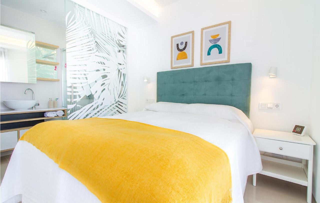 Gorgeous Home In Los Alcazares With Wifi Экстерьер фото