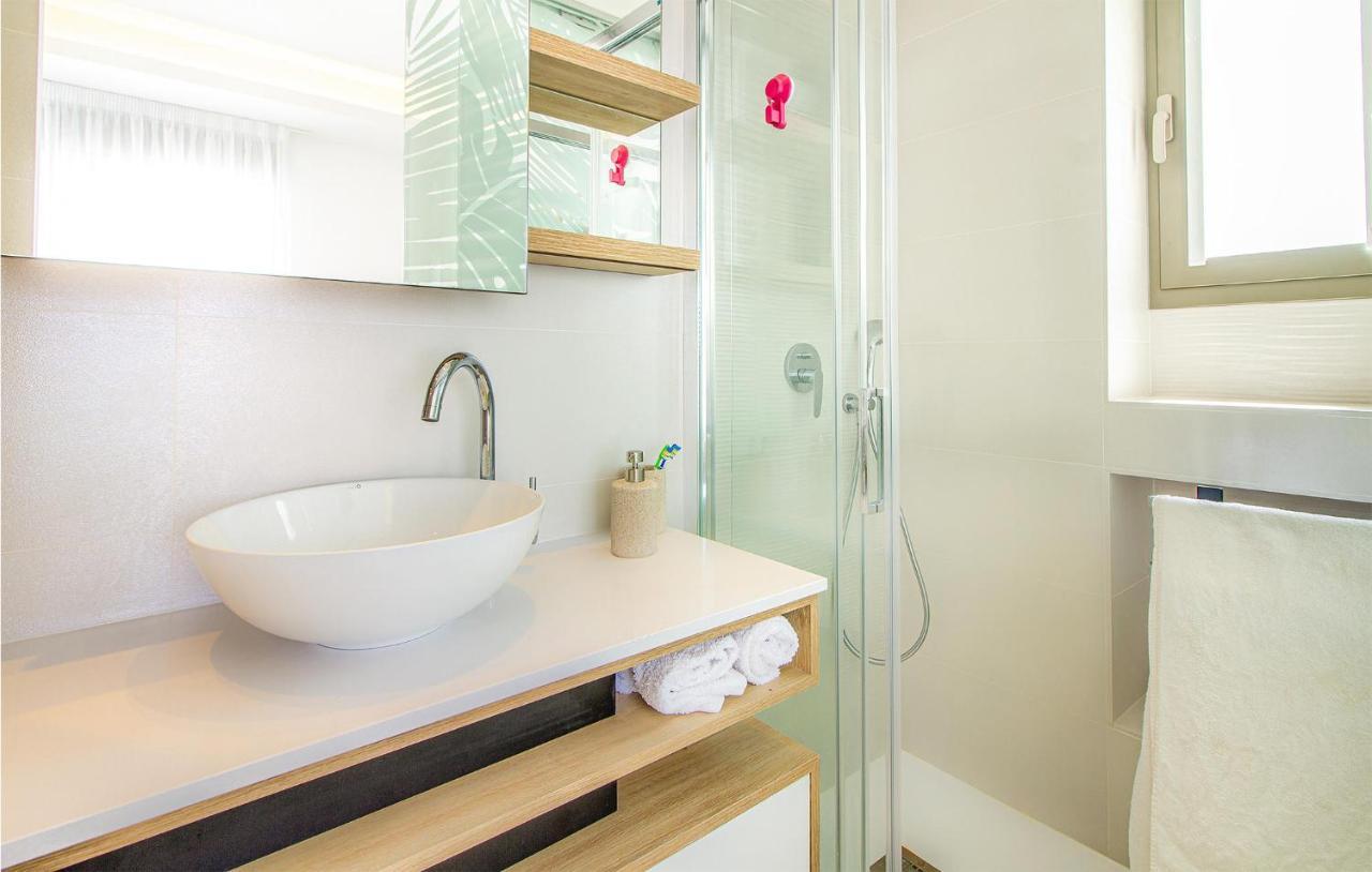 Gorgeous Home In Los Alcazares With Wifi Экстерьер фото